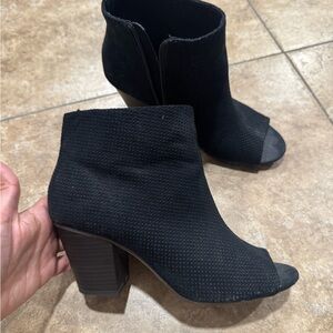 Old Navy Black Ankle Boots